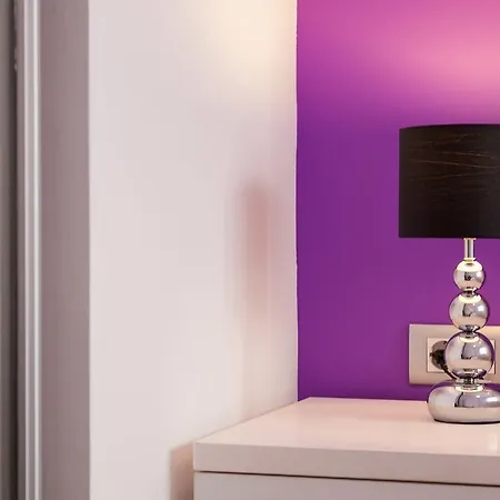 The Διαμέρισμα *